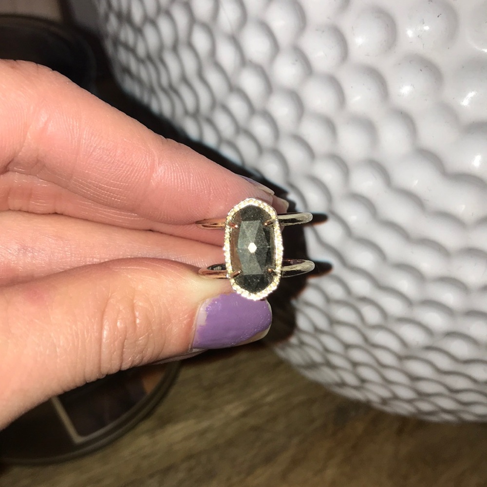 Kendra Scott Ring